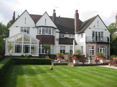 Painted heritage home with mature garden, decorated by Jim'll Paint It